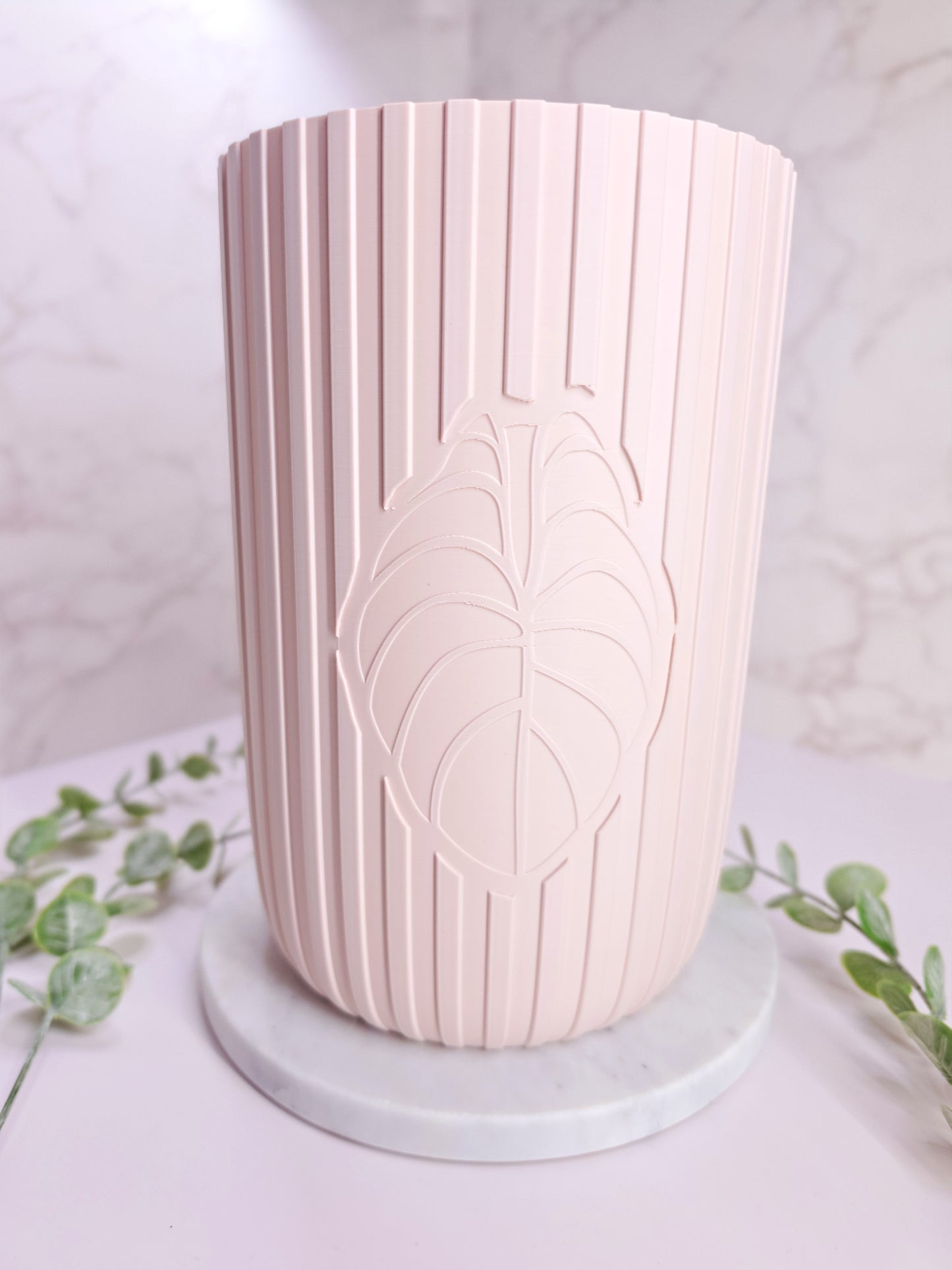 7" "Modern" Begonia Stenciled Self-Watering Cup